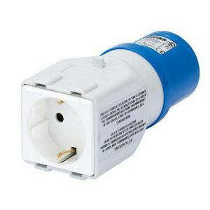 ADAPTER UTIKAČ SA 3P NA ŠUKO UTIČNICU GW64210