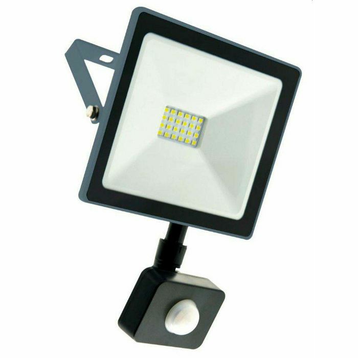 REFLEKTOR LED 20W sa senzorom 6000K 2000lm IP44 3022110